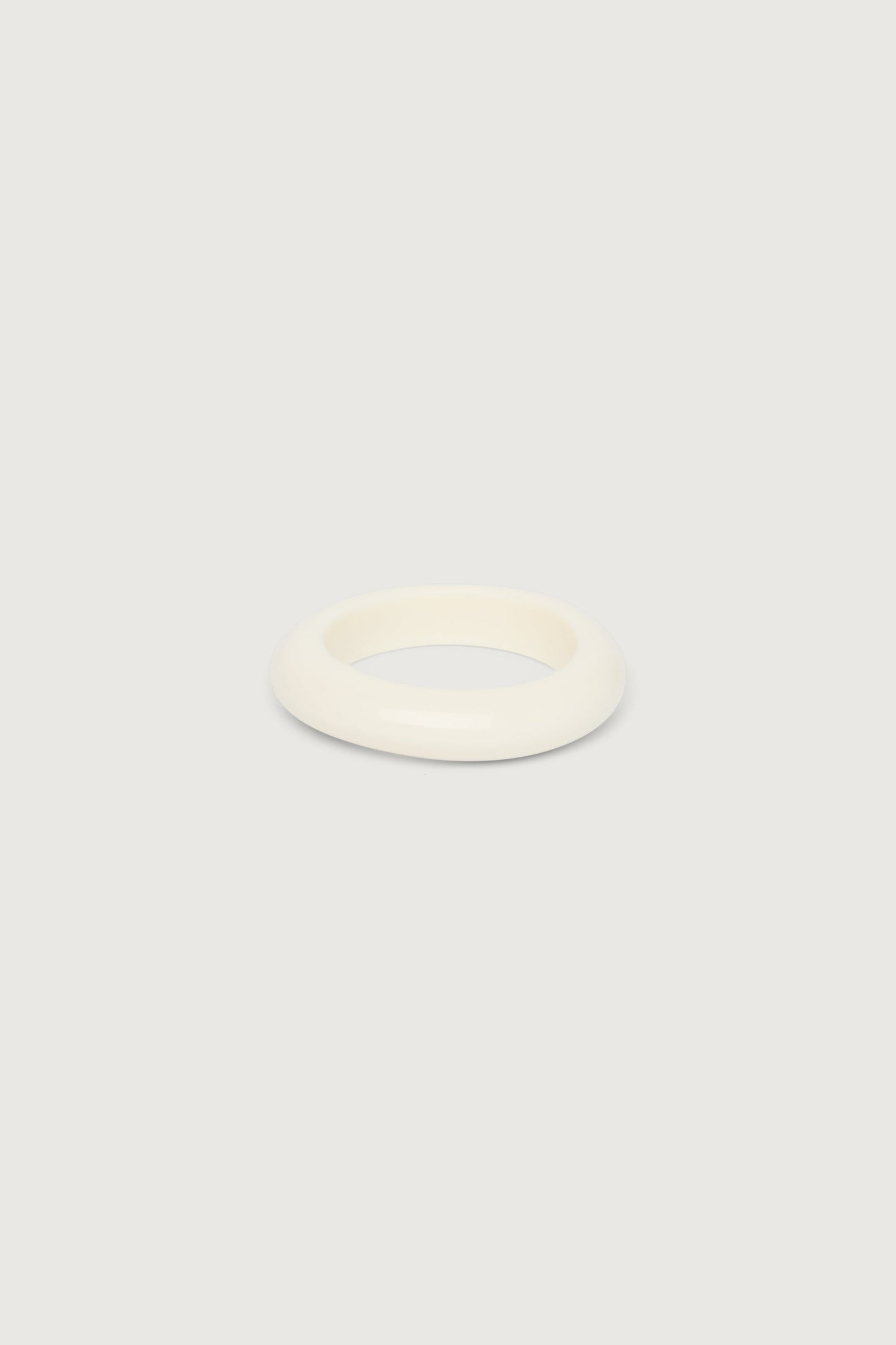 ROUNDED BANGLE