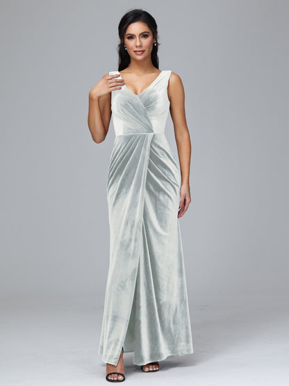 V Neck Velvet Plus Size Bridesmaid Dress With Slit
