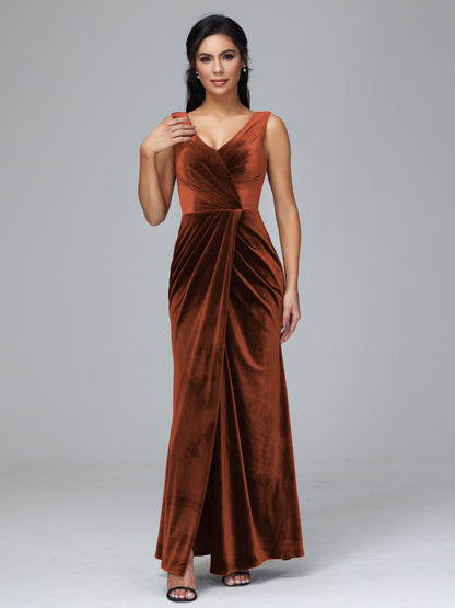 V Neck Velvet Plus Size Bridesmaid Dress With Slit