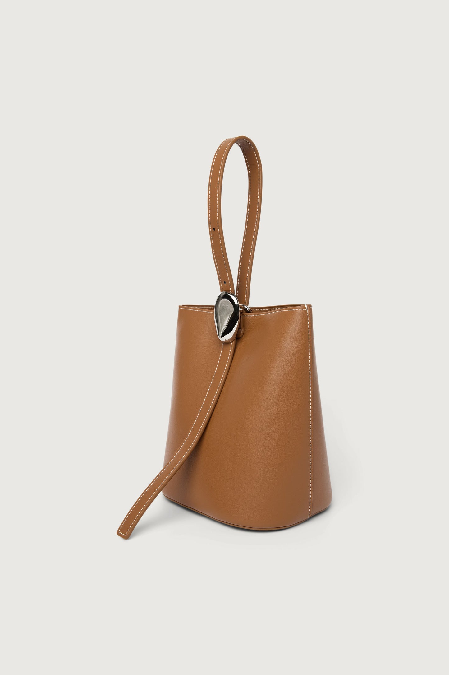 REN BUCKET BAG