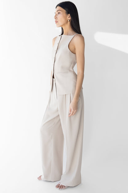 HIGH NECKLINE BUTTON VEST