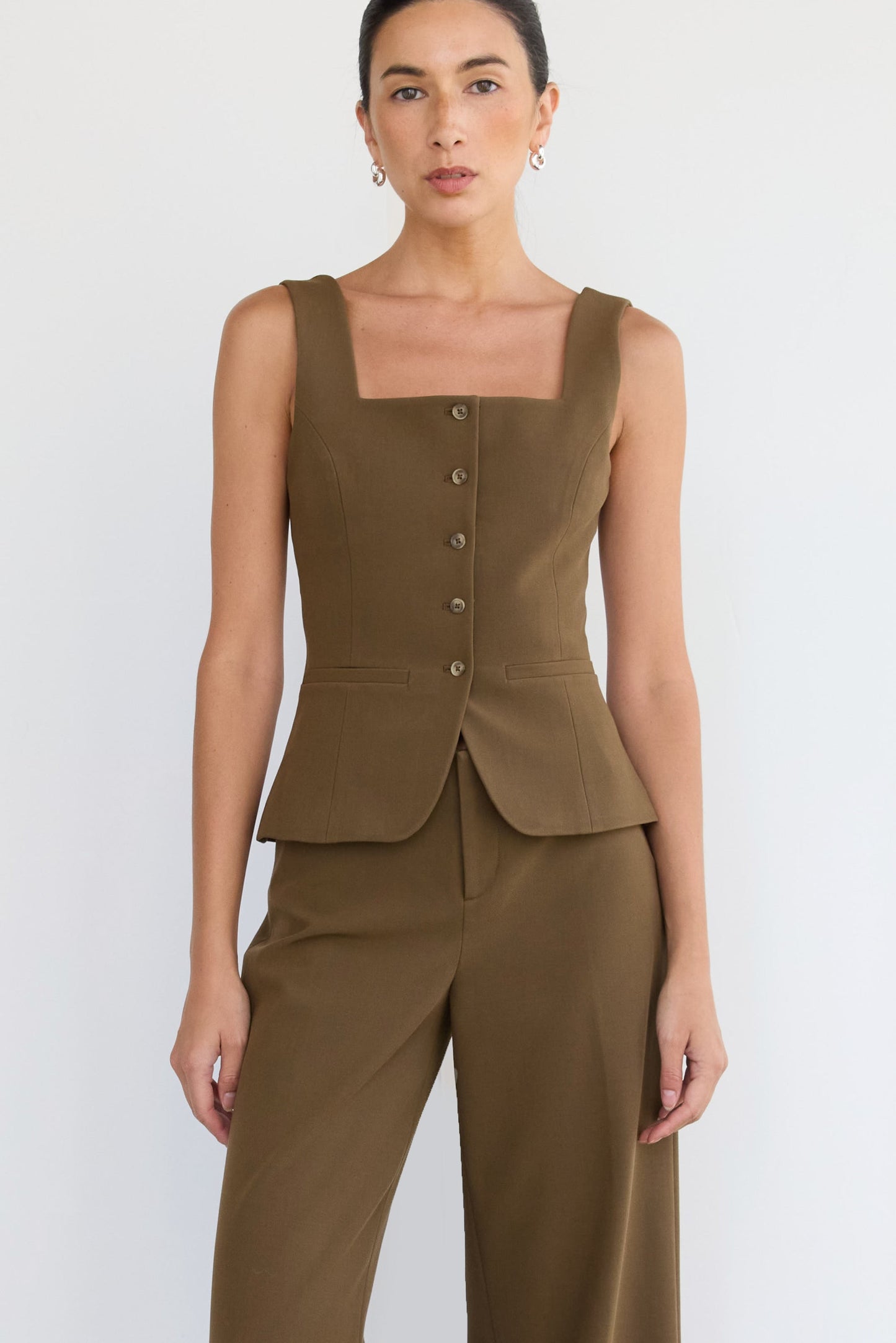 SQUARE NECK SUITING VEST
