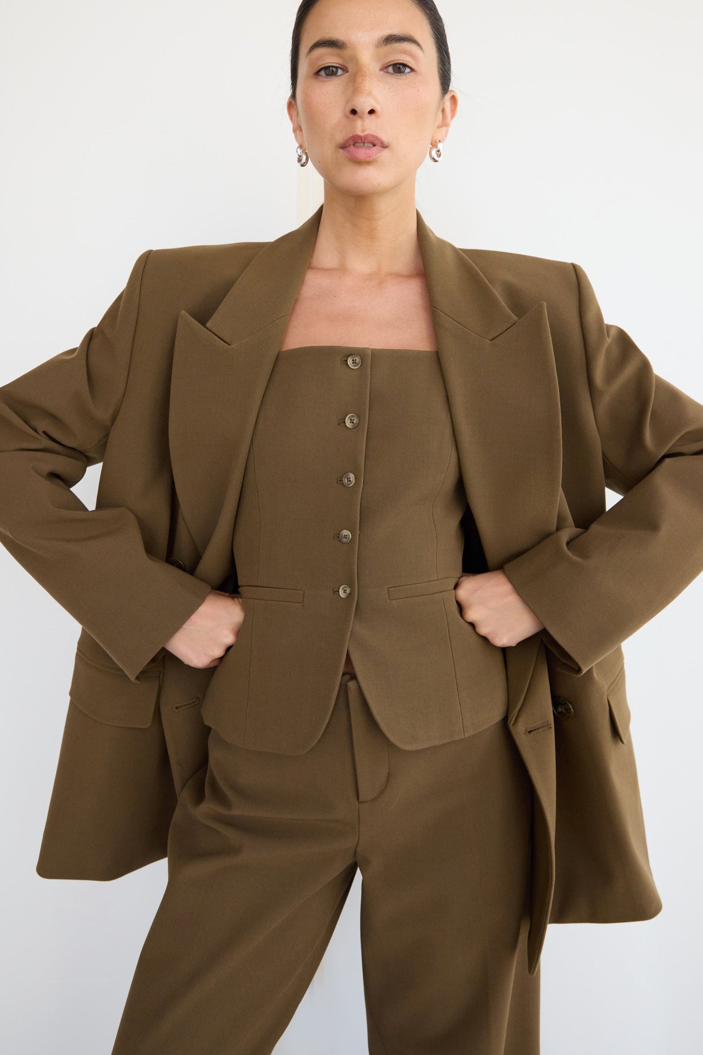 SQUARE NECK SUITING VEST