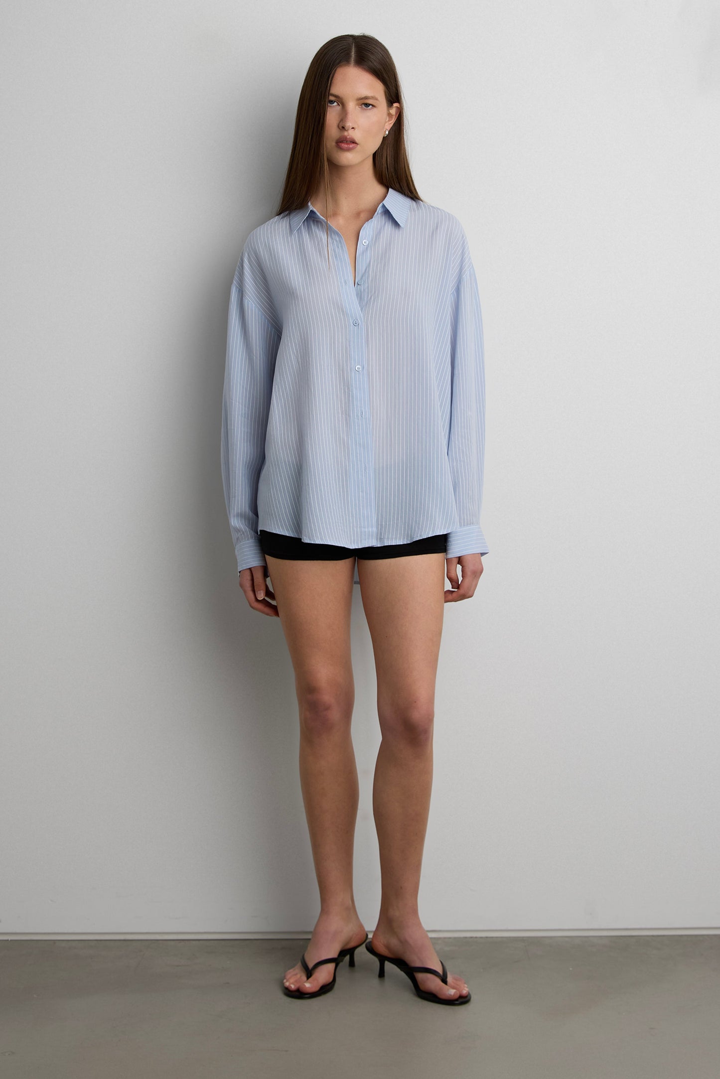 OVERSIZED PINSTRIPE SHIRT