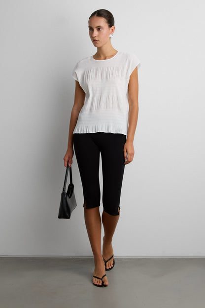 TEXTURED SHIRRING PLISSE BLOUSE