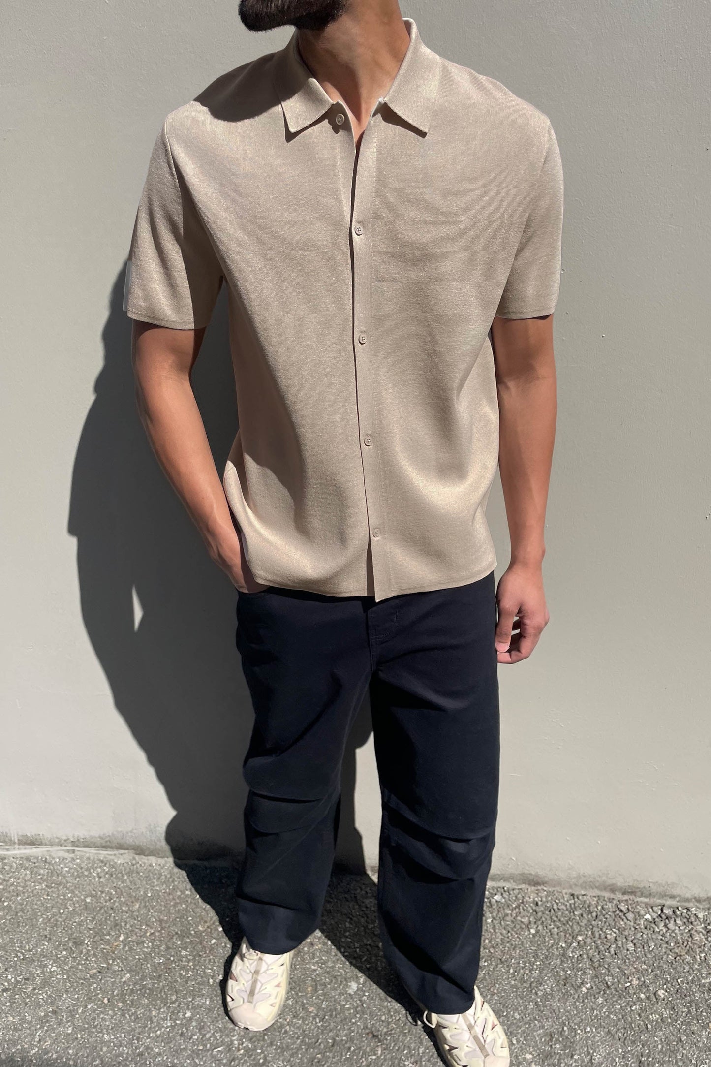 SHORT SLEEVE BUTTON UP SWEATER