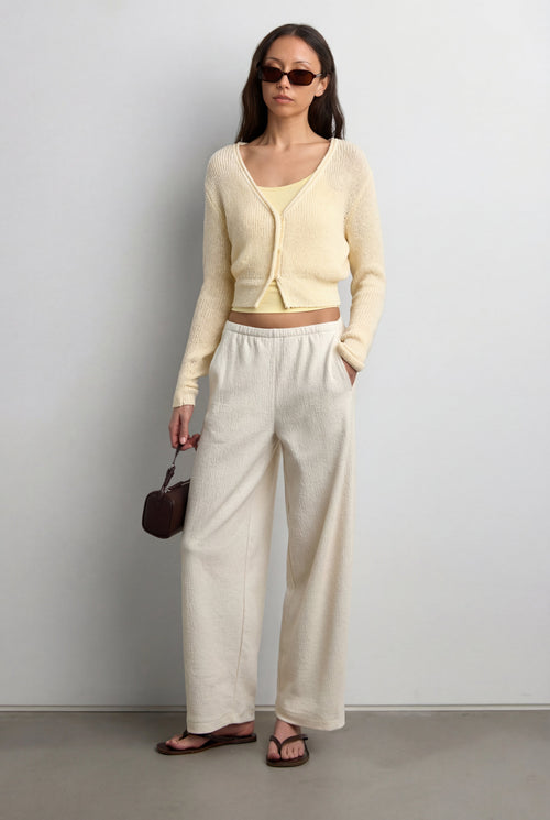 CROPPED LIGHTWEIGHT BUTTON FRONT CARDIGAN