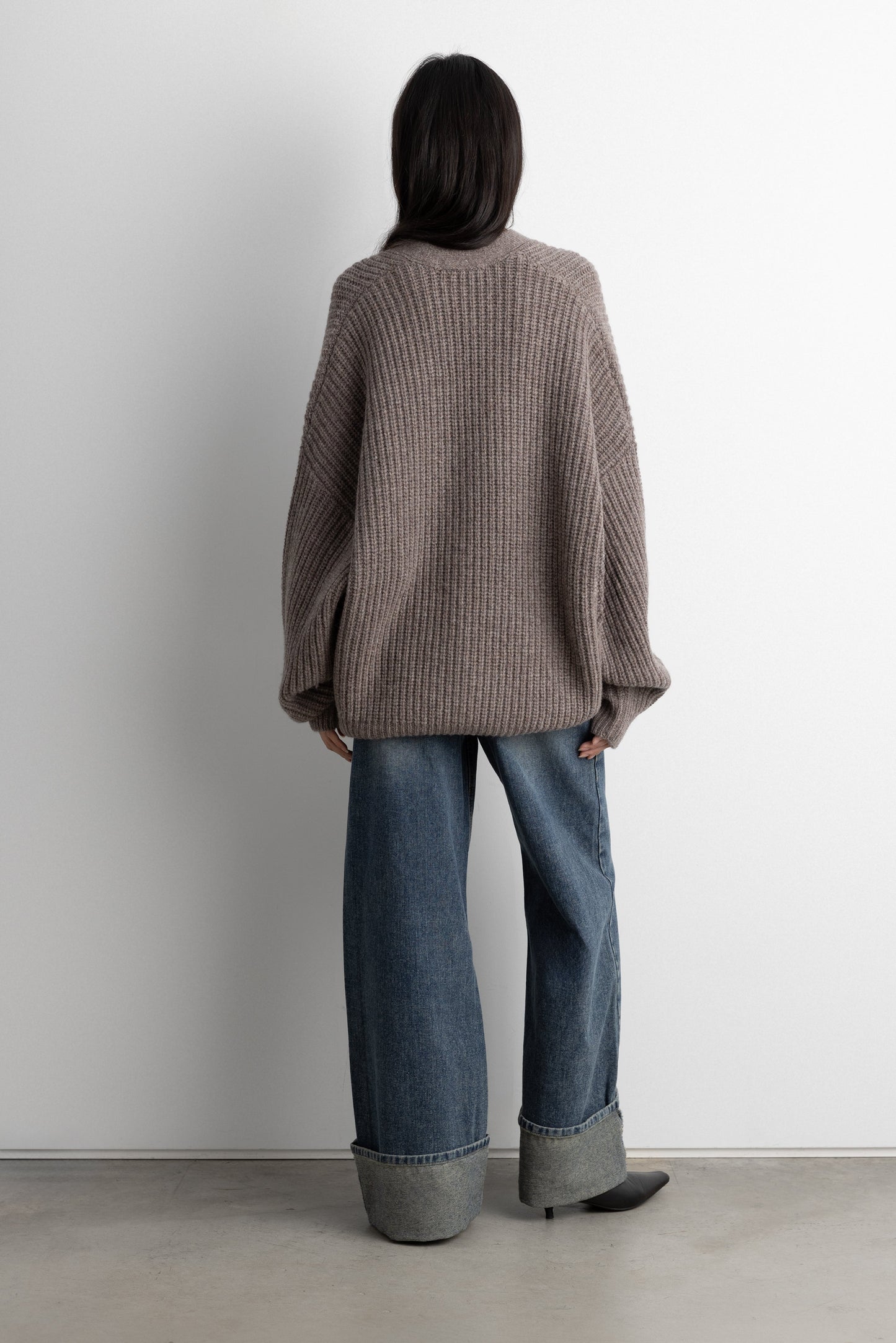 OVERSIZED SLOUCHY WOOL CARDIGAN