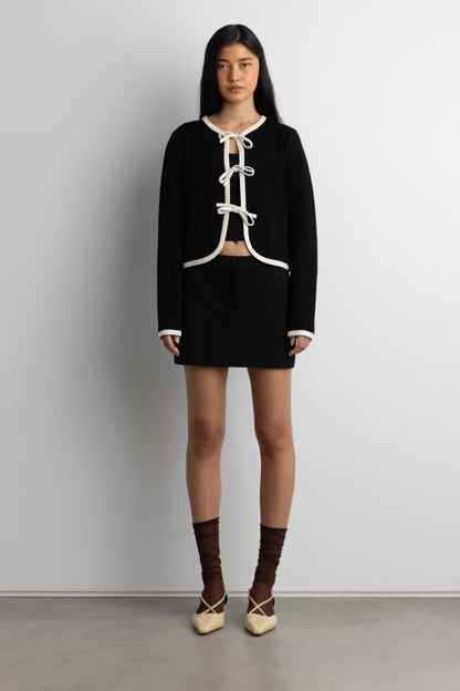 CONTRAST TRIM OPEN FRONT SWEATER