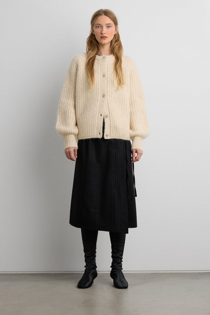 RAGLAN SLEEVE BUTTON FRONT CARDIGAN