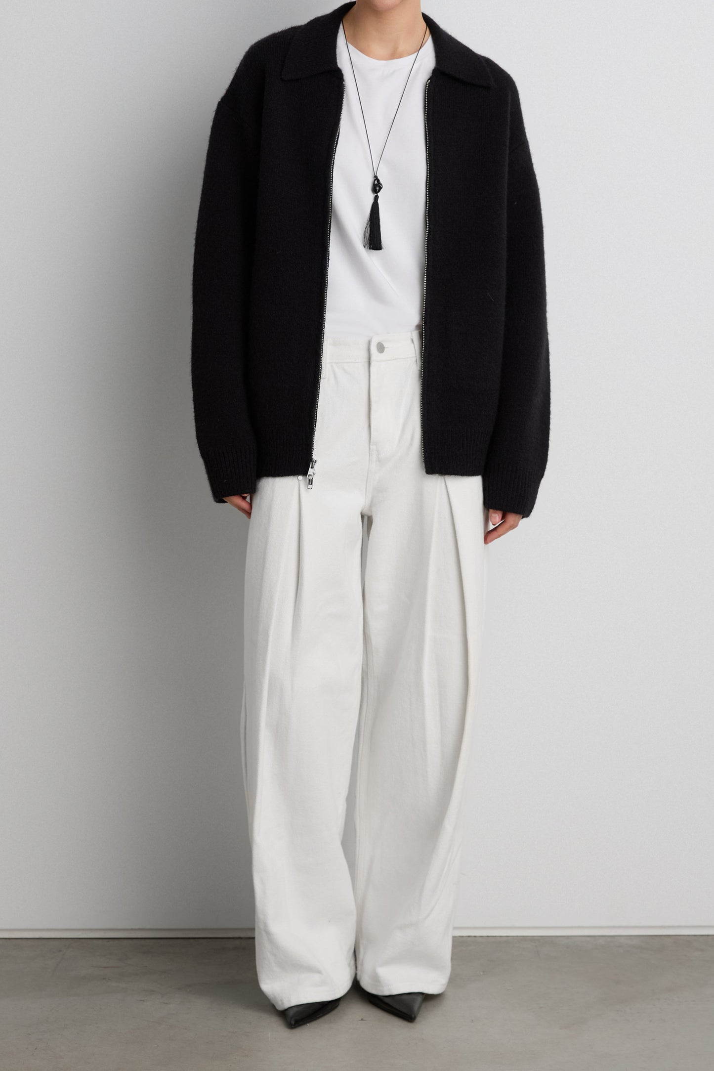 KNIT COLLARED ZIP-UP CARDIGAN
