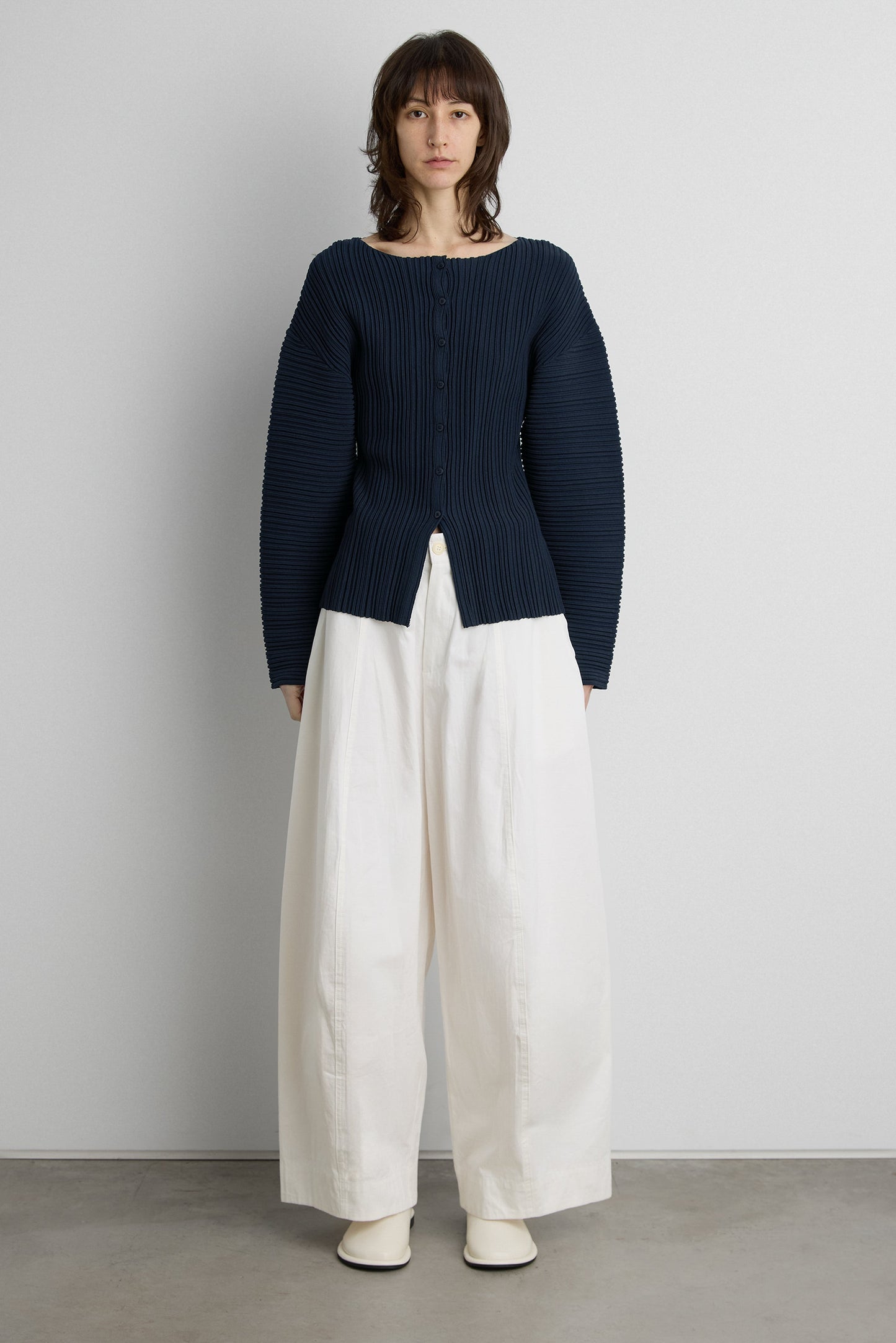 OTTOMAN RIBBED KNIT BUTTON FRONT TOP