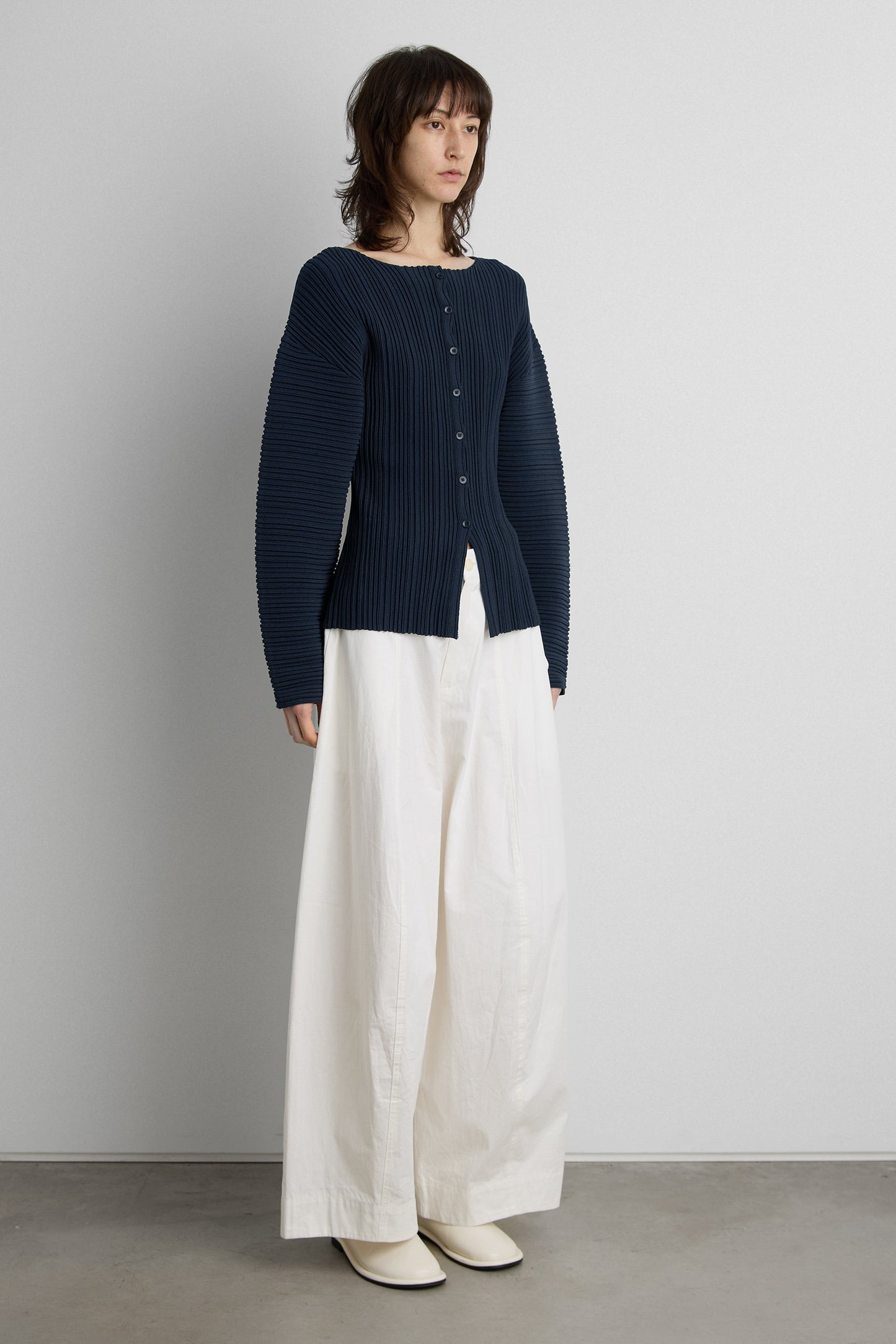 OTTOMAN RIBBED KNIT BUTTON FRONT TOP