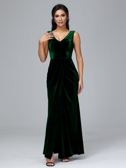 V Neck Velvet Plus Size Bridesmaid Dress With Slit