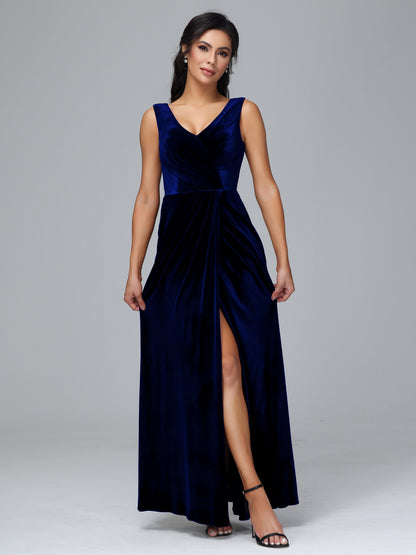 V Neck Velvet Plus Size Bridesmaid Dress With Slit