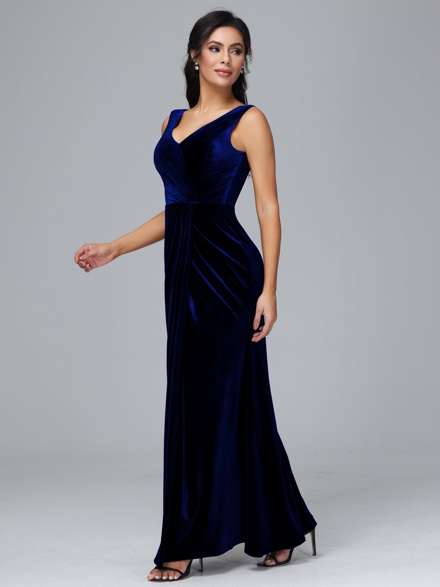 V Neck Velvet Plus Size Bridesmaid Dress With Slit