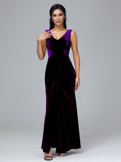 V Neck Velvet Plus Size Bridesmaid Dress With Slit