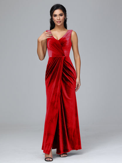 V Neck Velvet Plus Size Bridesmaid Dress With Slit