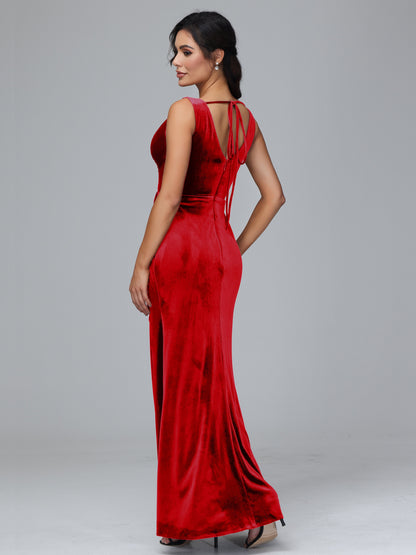 V Neck Velvet Plus Size Bridesmaid Dress With Slit