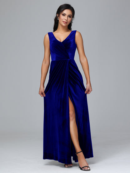V Neck Velvet Plus Size Bridesmaid Dress With Slit