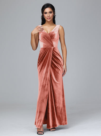 V Neck Velvet Plus Size Bridesmaid Dress With Slit