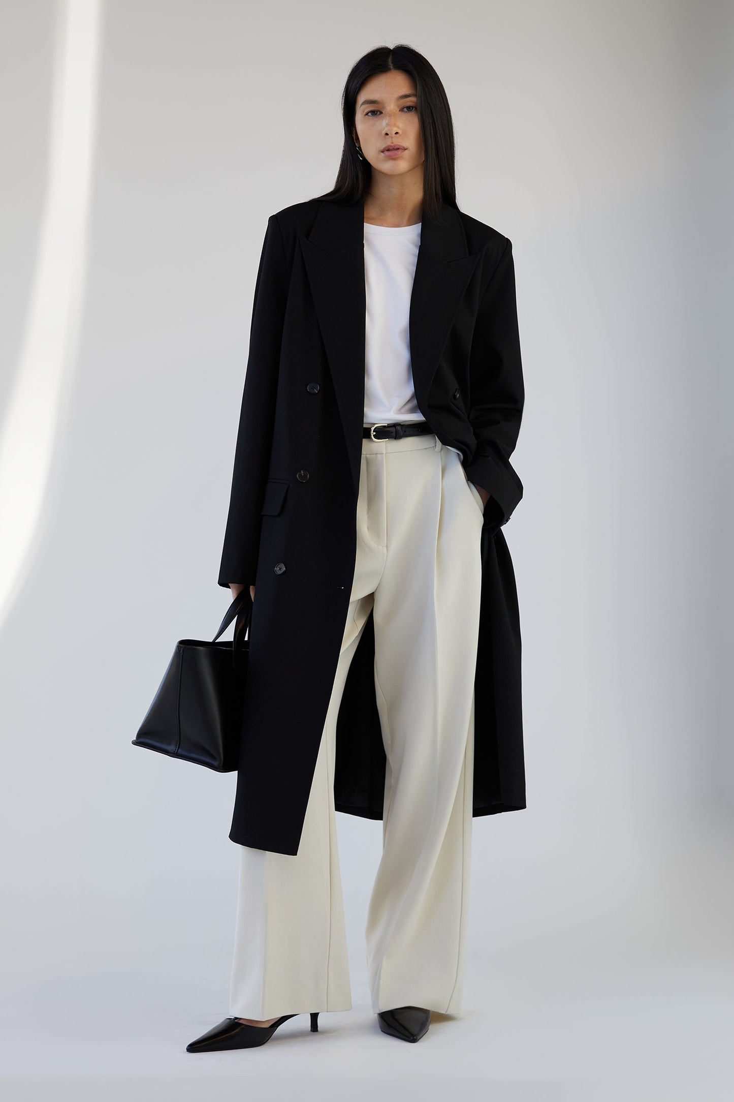 DOUBLE-BREASTED SUITING COAT