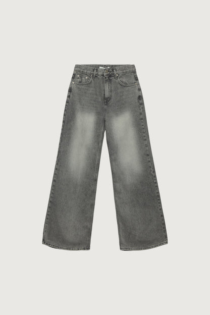 FADED WASH DENIM