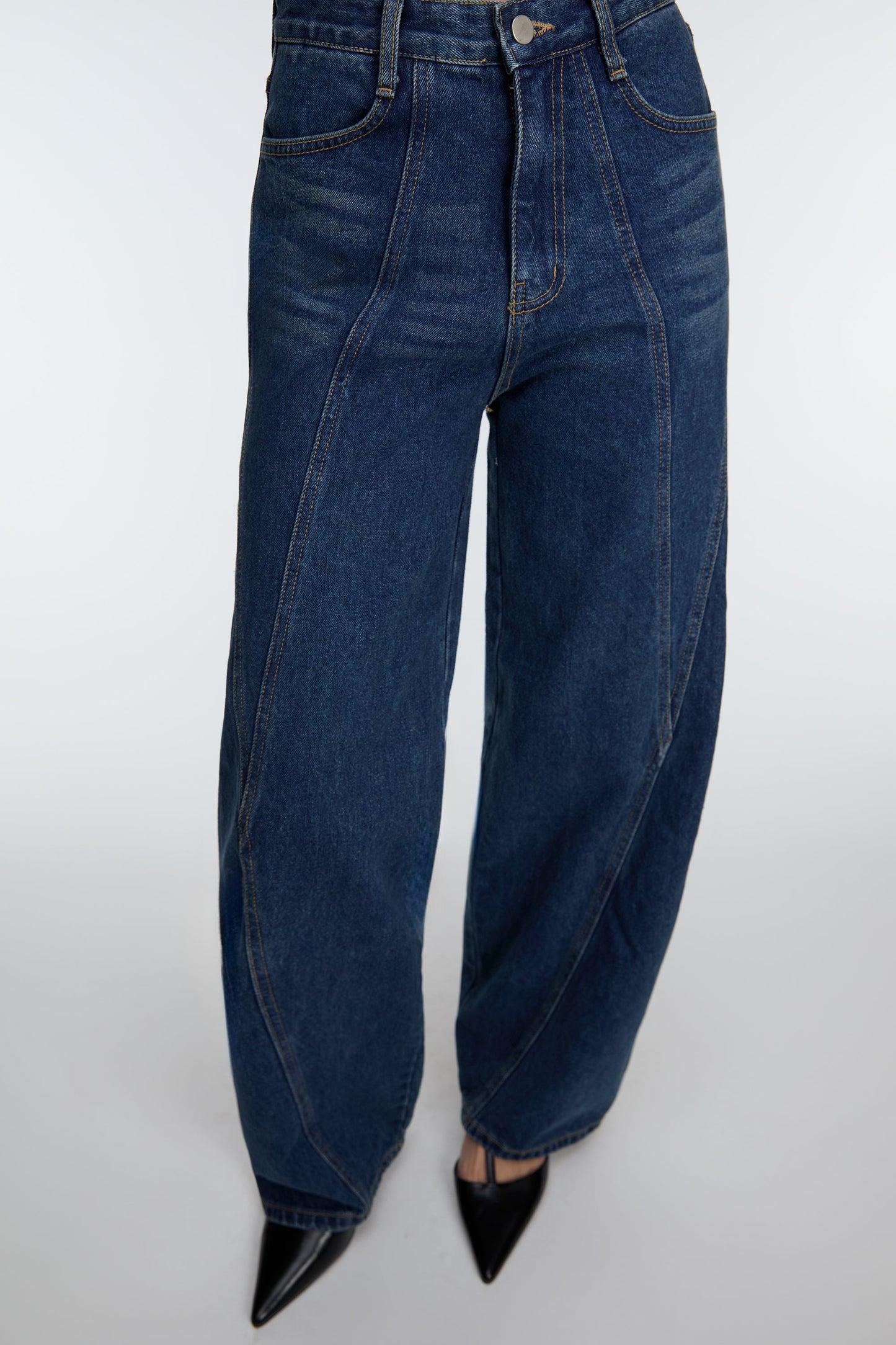 DARK WASH SEAM PANEL JEANS