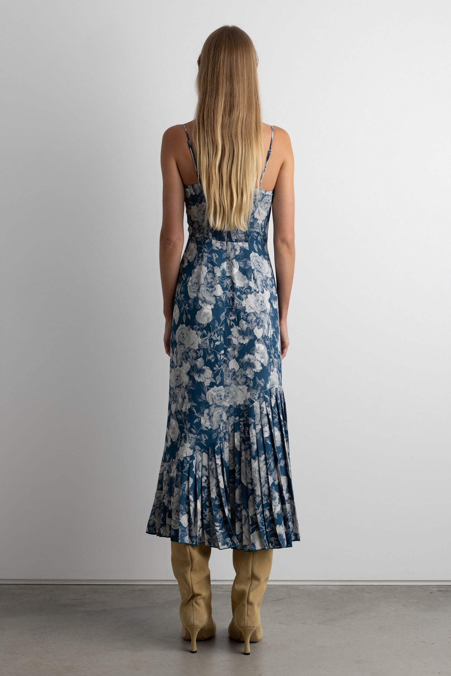 FLORAL PRINT MAXI DRESS