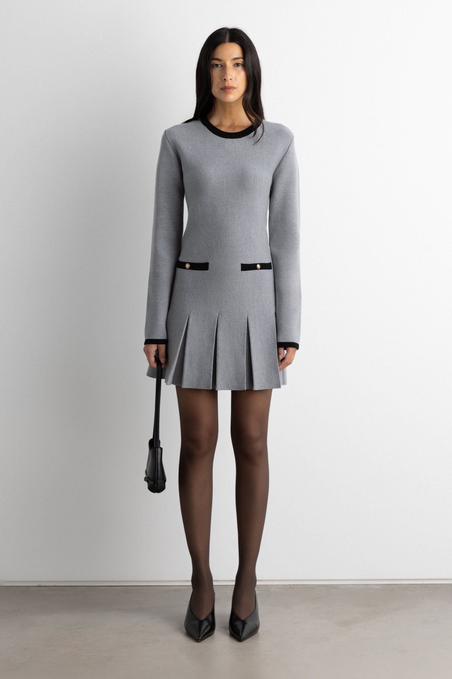 CONTRAST TRIM PLEATED MINI DRESS