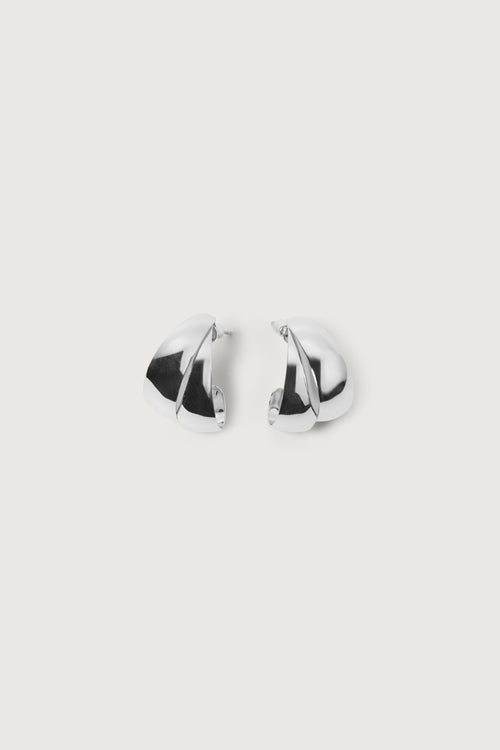 LAYERED CURVE EARRINGS
