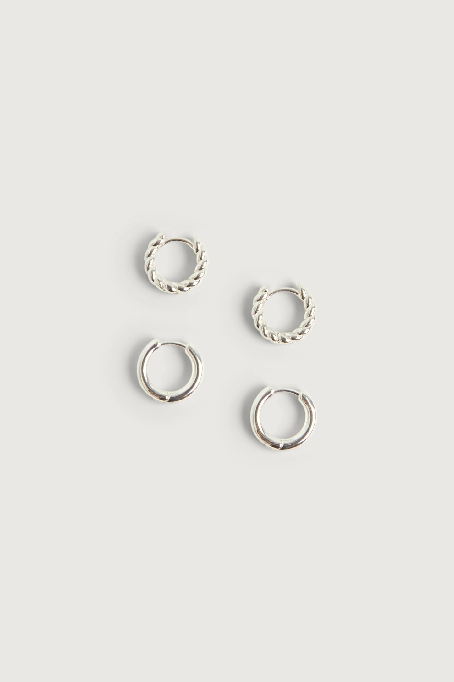 TWISTED AND CLASSIC HOOP EARRING SET