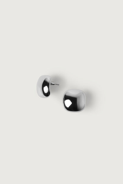 SQUARE CHUBBY STUDS