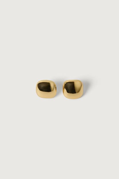 CHUNKY SQUARE STUDS
