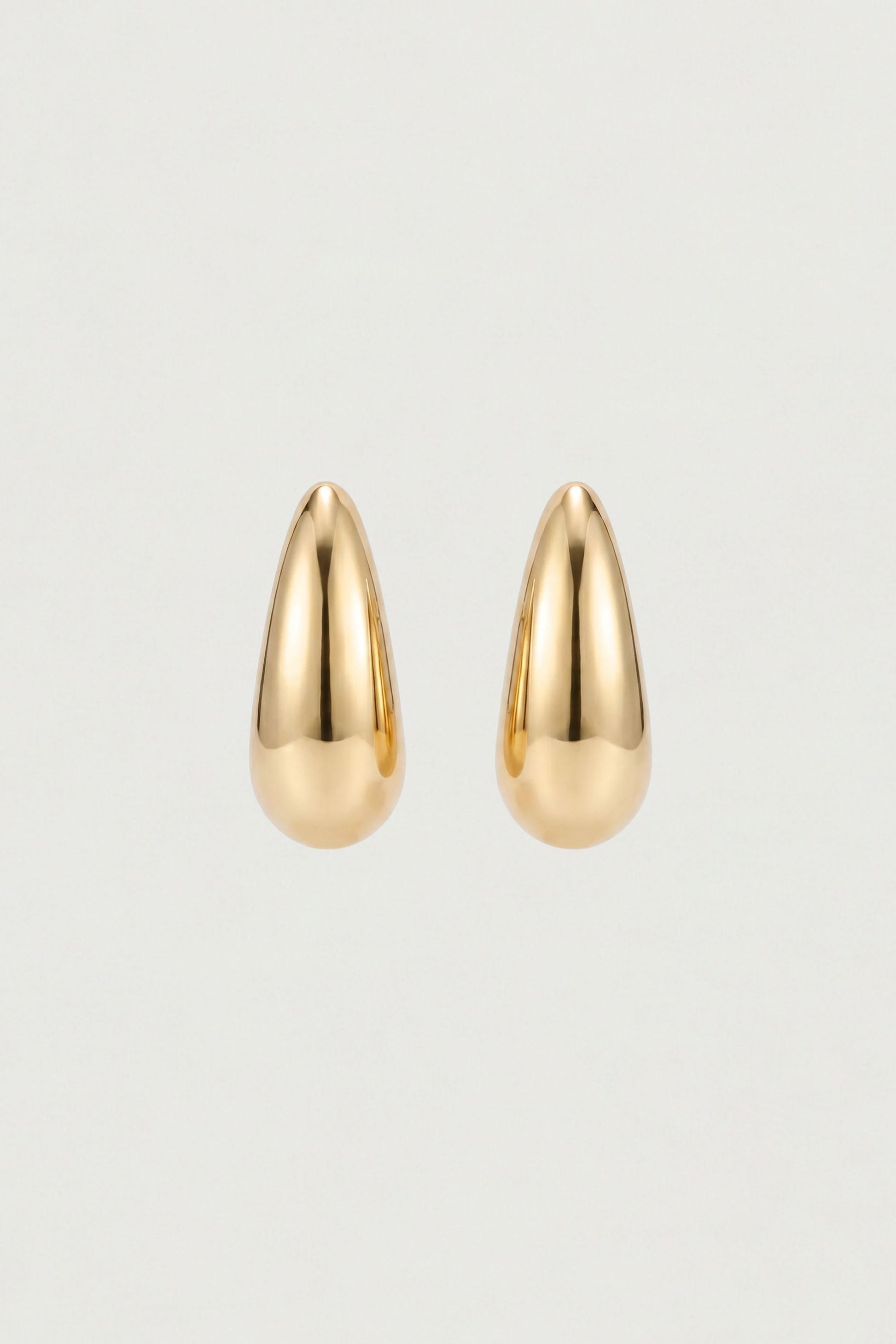 CURVED HOOP EARRINGS