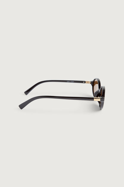 OVAL SUNGLASSES