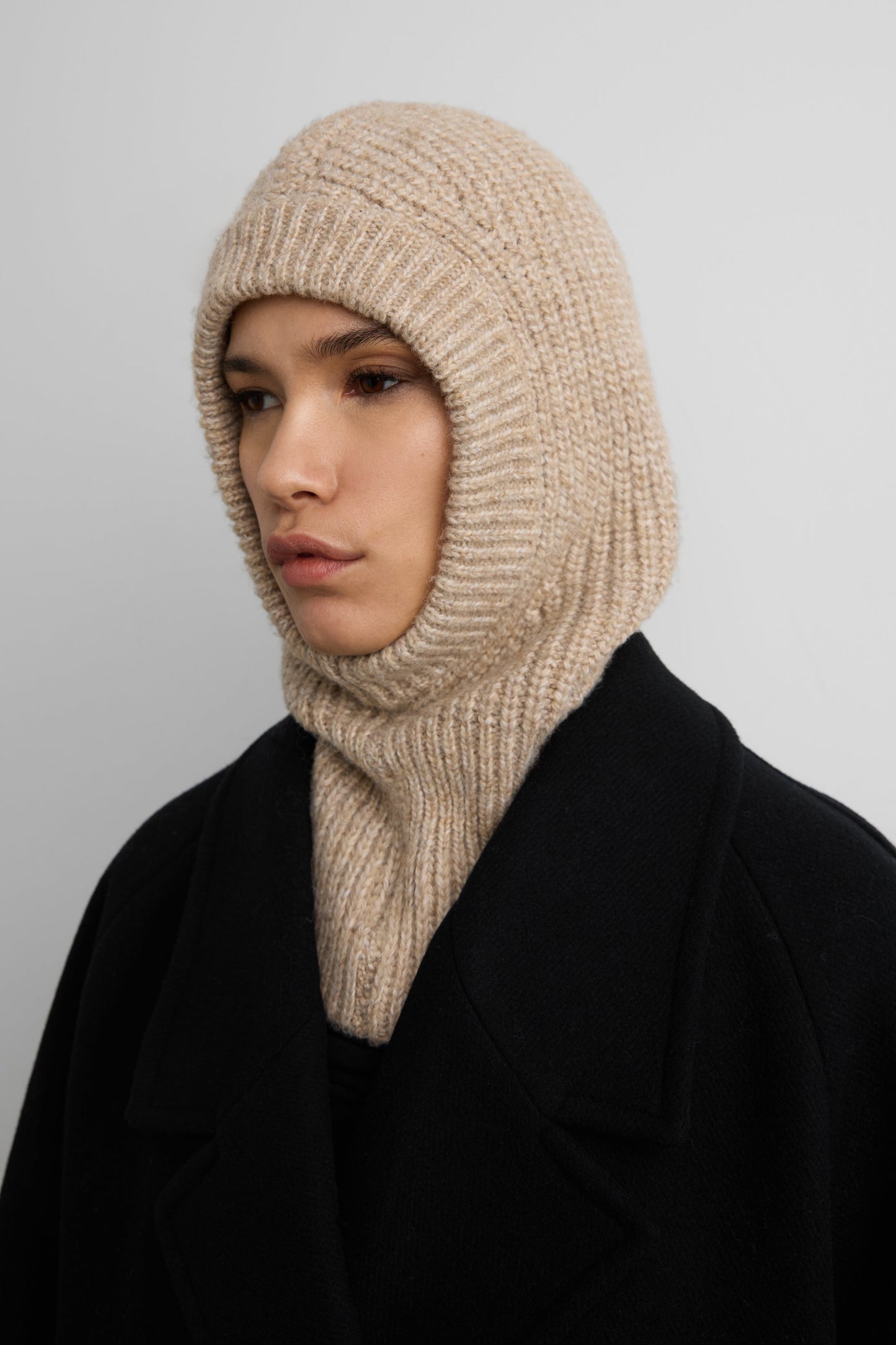 RIBBED KNIT BALACLAVA