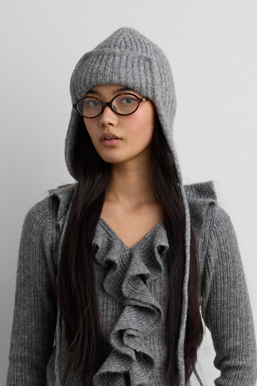 RIBBED KNIT TRAPPER HAT