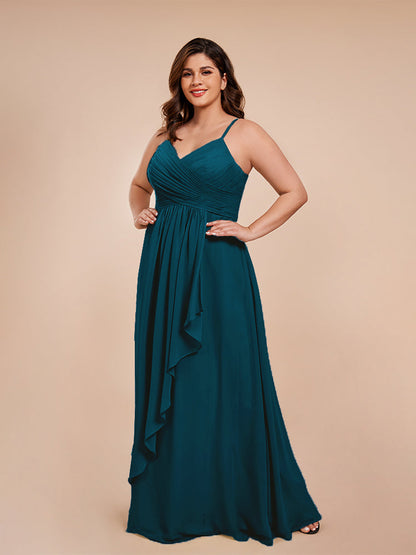 Isla Plus Size V-neck Ruched Chiffon Bridesmaid Dresses with Slit