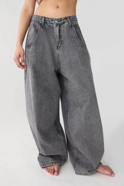MEGA CURVE LEG DENIM JEAN