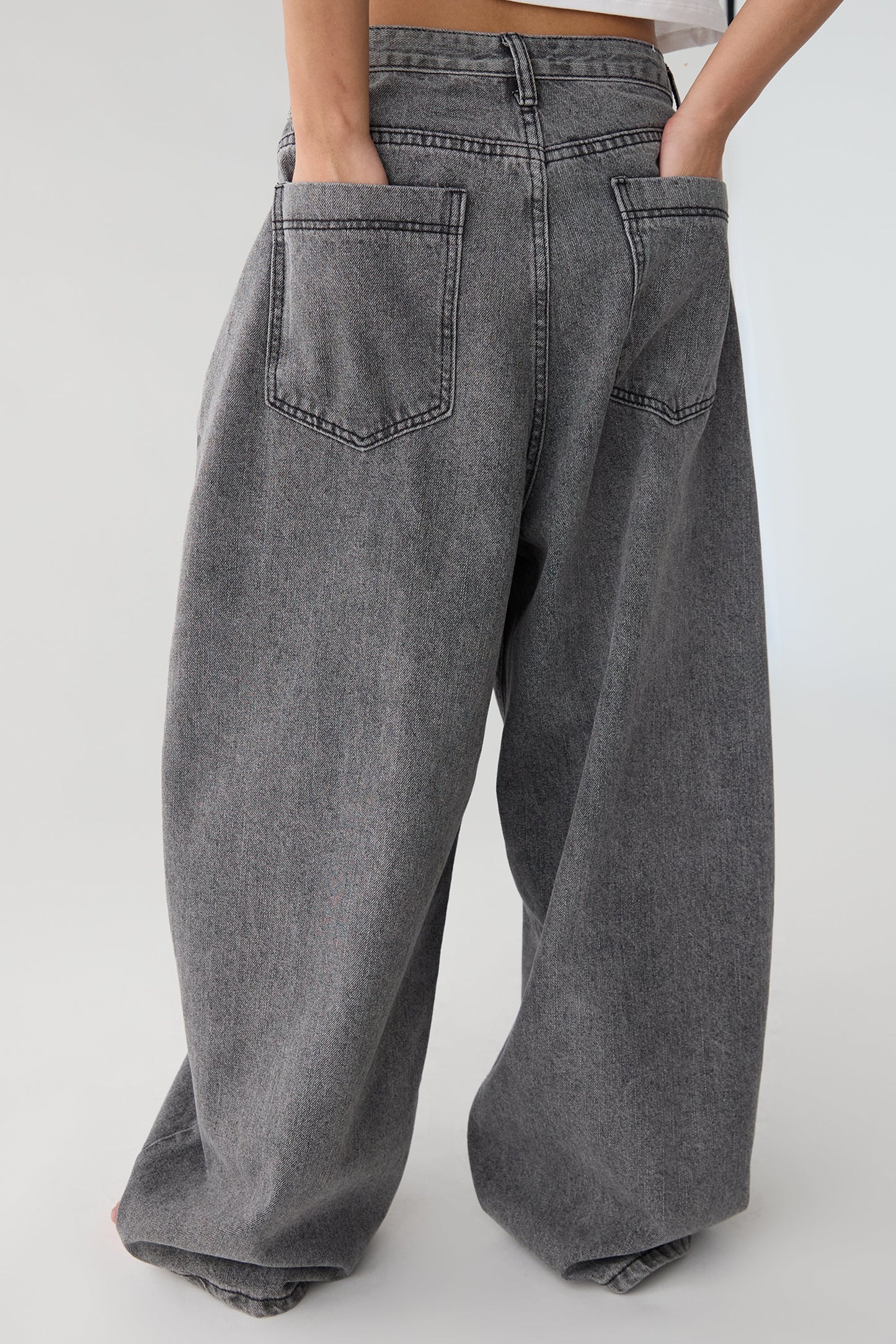 MEGA CURVE LEG DENIM JEAN