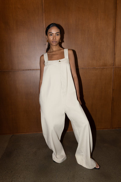 OVERSIZED OVERALLS