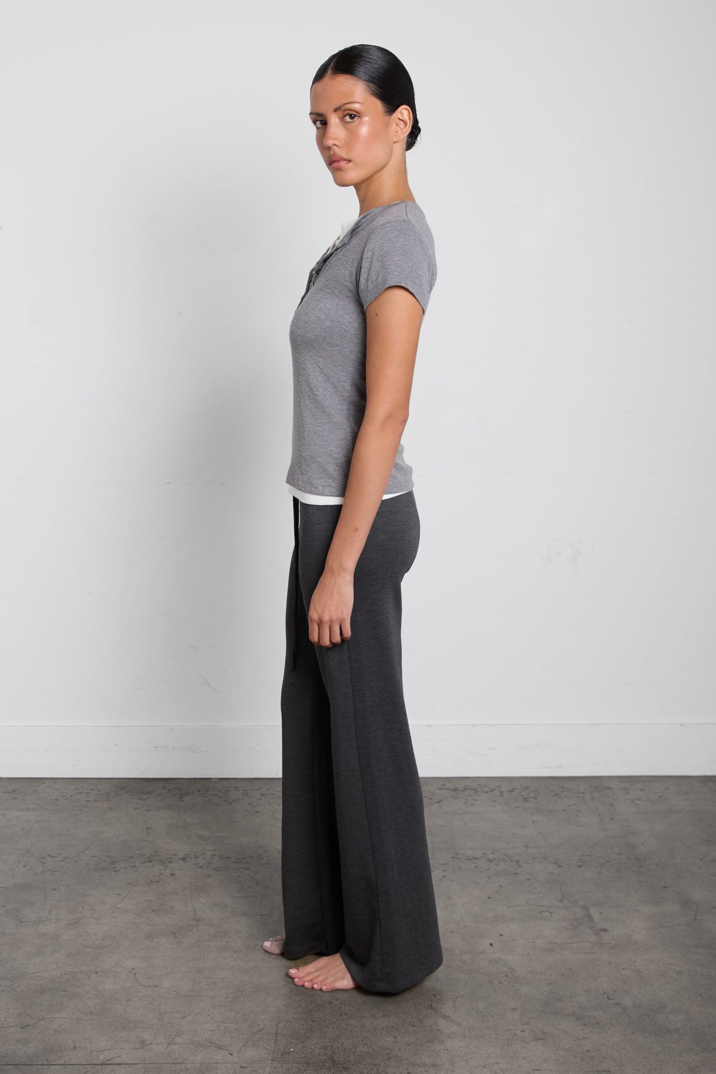 SLIM FIT HENLEY NECK T-SHIRT