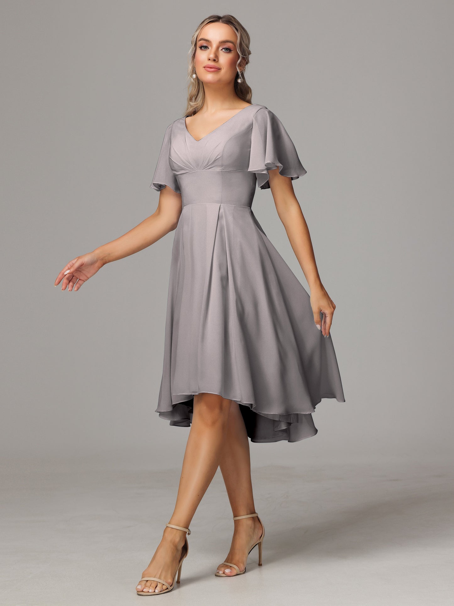 Short Sleeves V Neck Knee Length Chiffon Bridesmaid Dresses