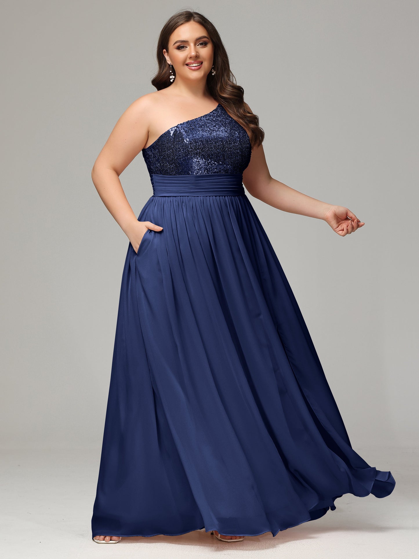 One-Shoulder Sequins Plus Size Bridesmaid Dress