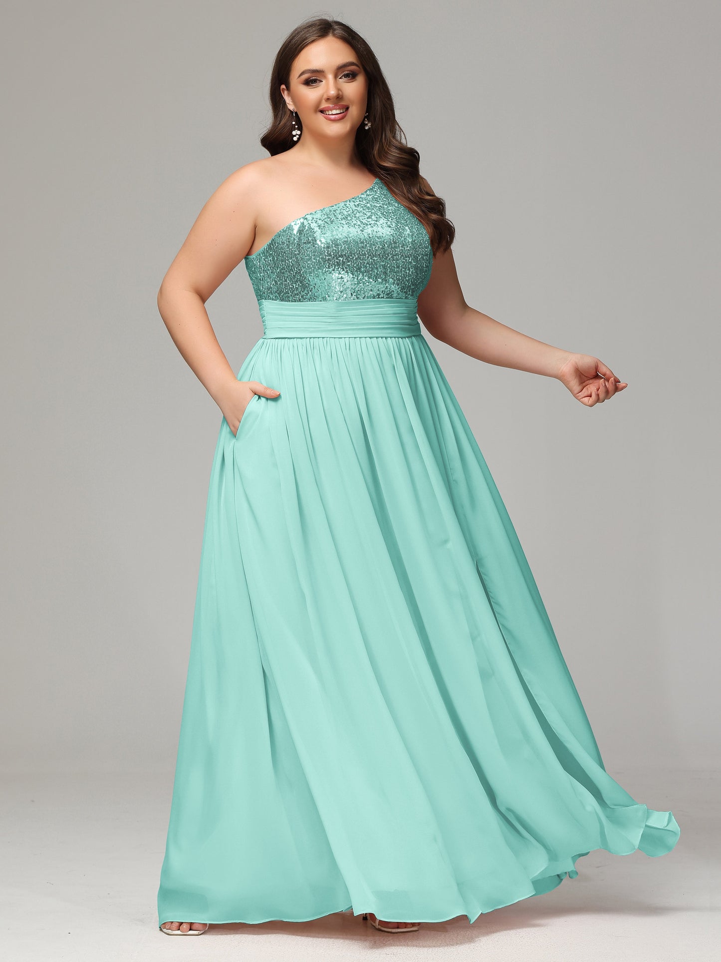 One-Shoulder Sequins Plus Size Bridesmaid Dress