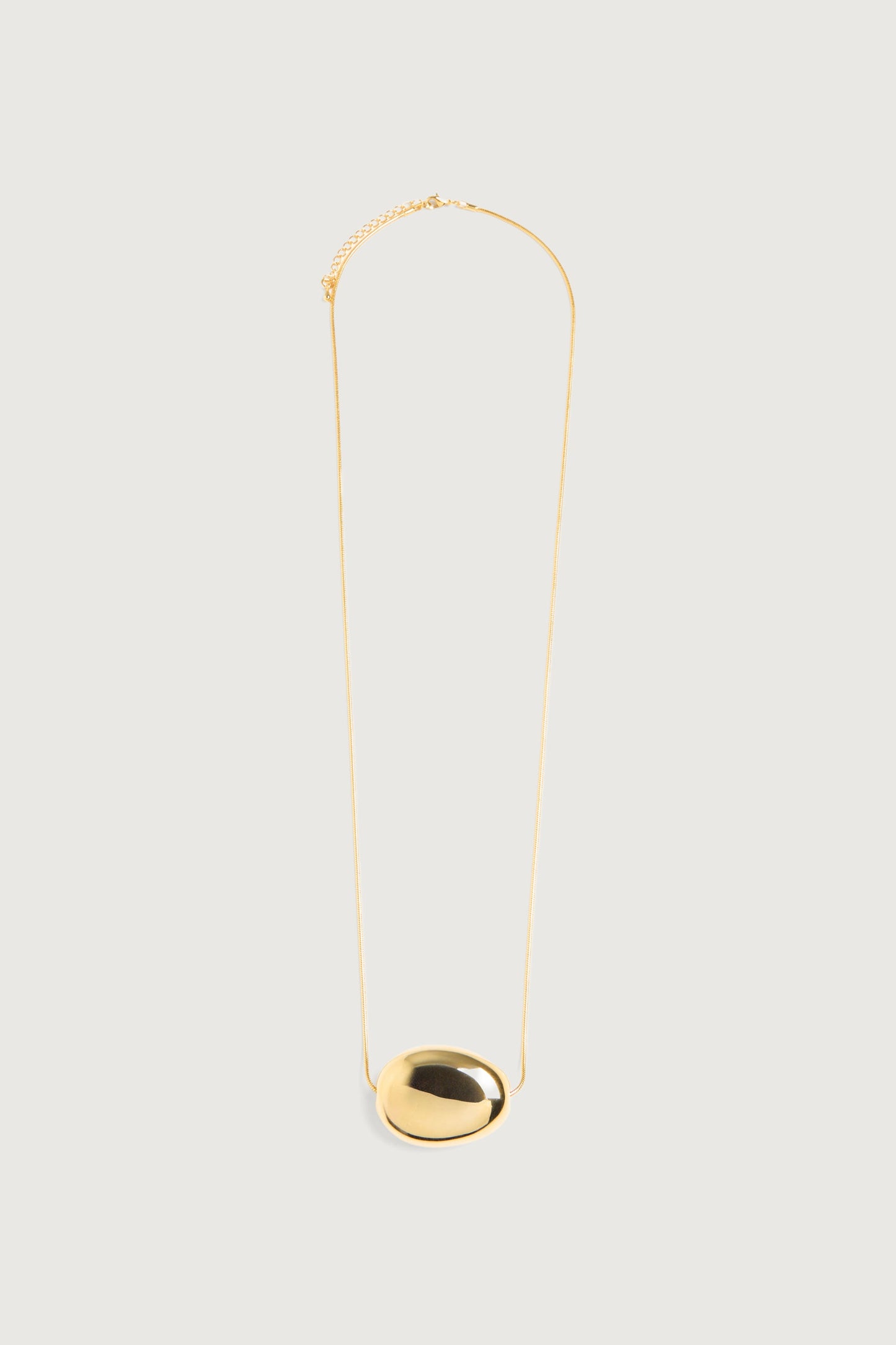 PEBBLE PENDANT NECKLACE