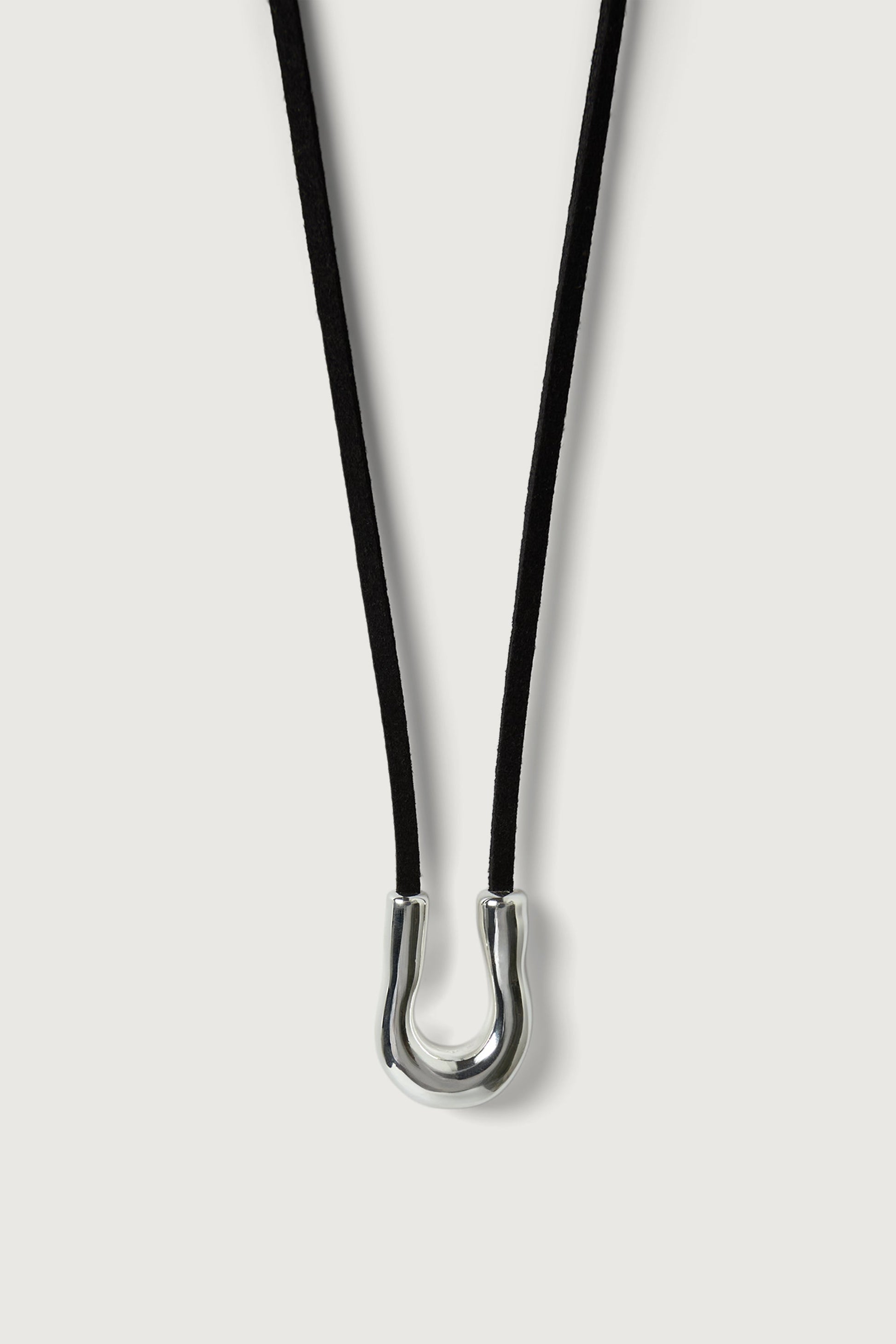 U PENDANT CORD NECKLACE