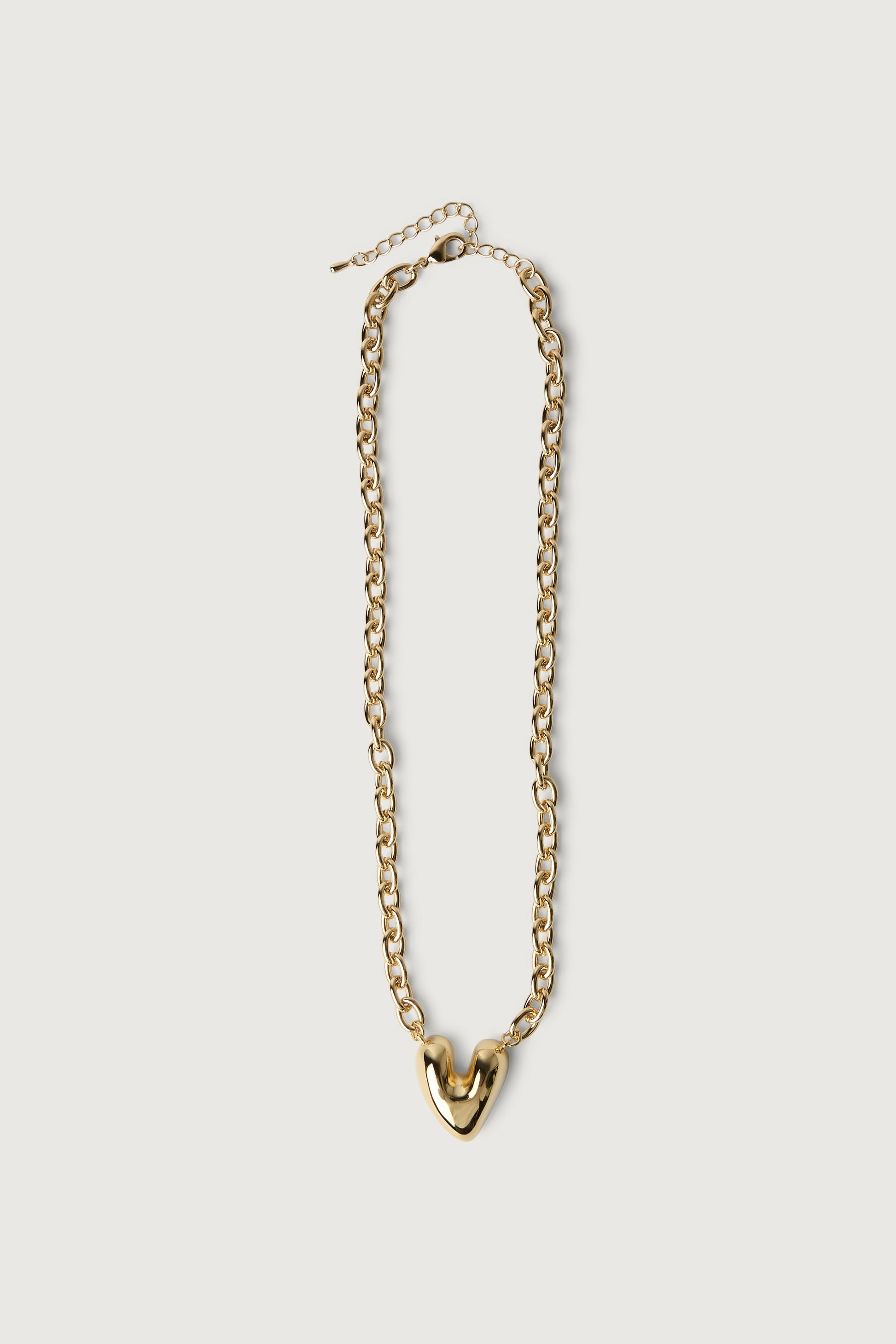 HEART STUD CHAIN LINK NECKLACE
