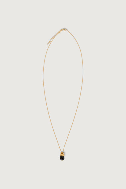 CONTRAST PENDANT NECKLACE